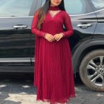 Reddishmarron kurti