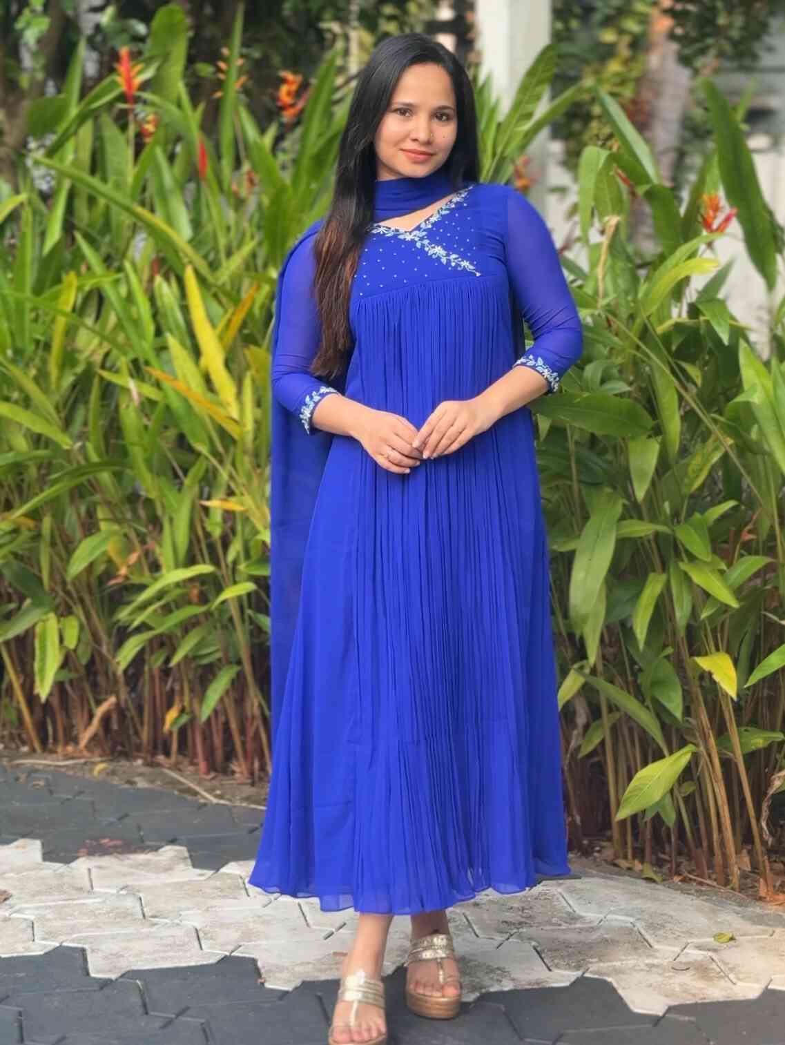 IMG_7483 Royal blue faux georgette - Image 1