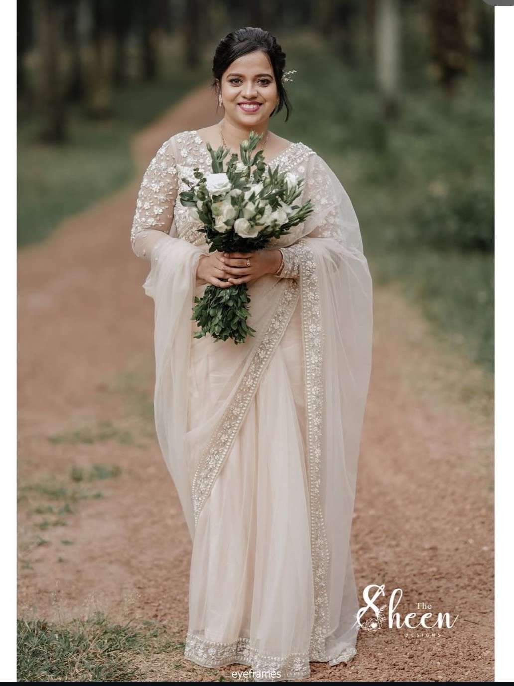 71AE8E85-7FB1-4CE4-9657-7A17FE0AF6F3 (1) Beige shade bridal saree - Image 1