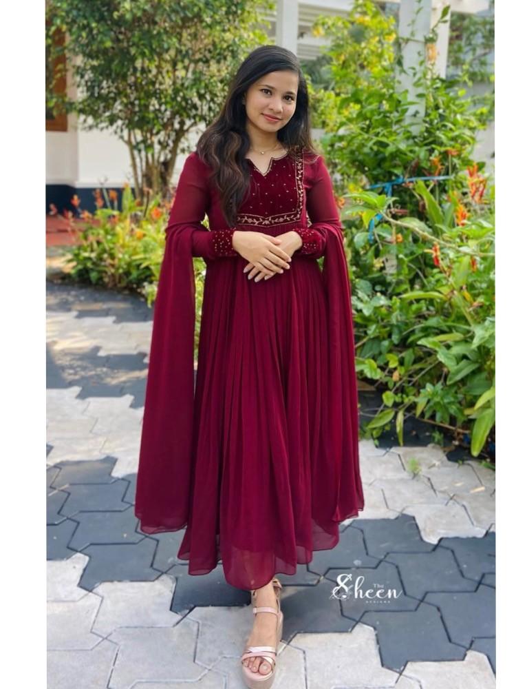 A5847E10-7F15-4D77-B12D-AD07387C9F7E (1) Reddish maroon kurti - Image 1