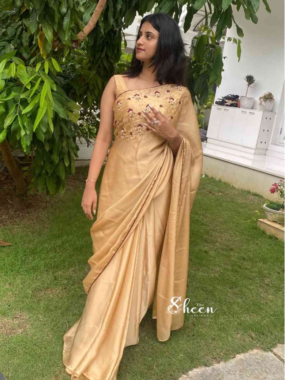 AEF3FD5A-1C48-422F-8410-1CFC0418CFFD (1) light golden silky georgette saree - Image 1
