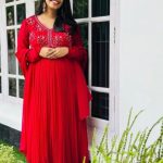 Red kurti