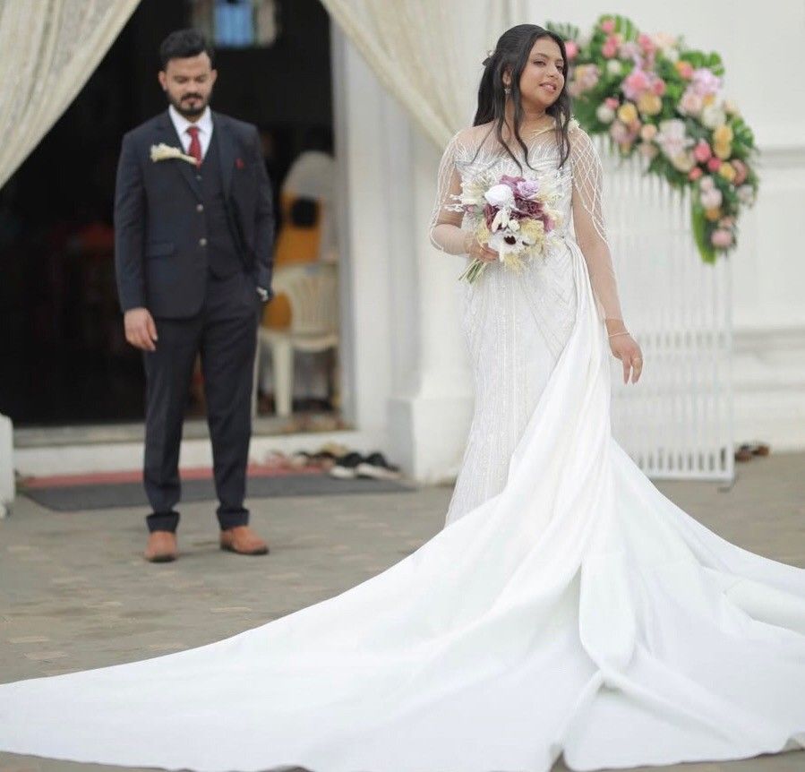 BBED7F7B-C0AD-48E0-A348-39A35EEA64E7 (1) off-white bridal wedding gown - Image 1
