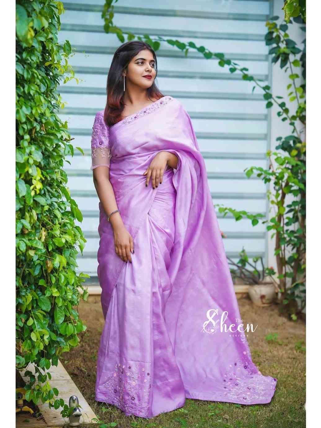 C30224AF-08F5-44F8-9EEF-B18EB0206EDB (1) lavender raw silk saree - Image 1