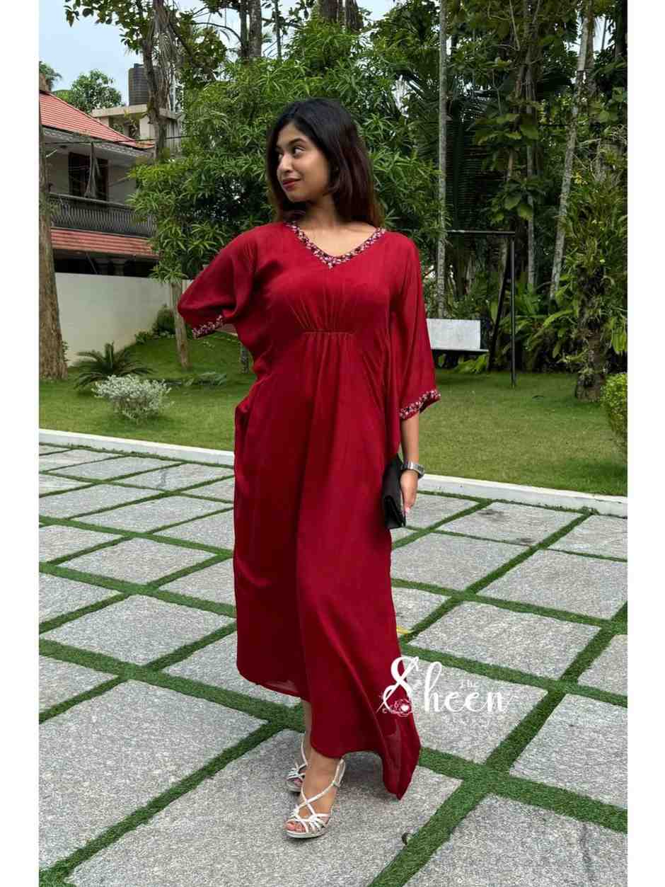 C46C0445-0998-4E60-B2C3-53D8BFC1849C (1) Reddish maroon semi crepe kaftan - Image 1
