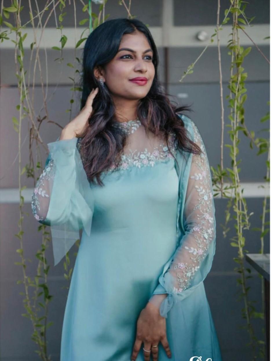 C5EB1E9E-BF0B-4EE6-822B-4C6C5929C753 (1) greenish blue shade A-line gown - Image 1