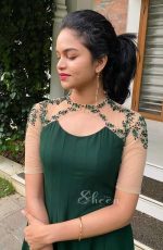 Green panel-cut kurti - Image 2