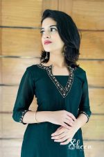 Green semi-silk side-slit kurti - Image 2