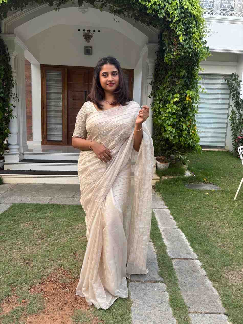 IMG_0478 (1) Light golden organza saree - Image 1