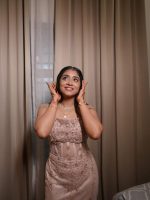 Champagne pink gown - Image 2