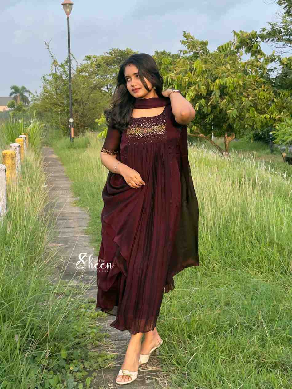 B222AF45-D4A8-4291-B310-735EE55FA8A3 Brownish winered silky georgette kurti - Image 1